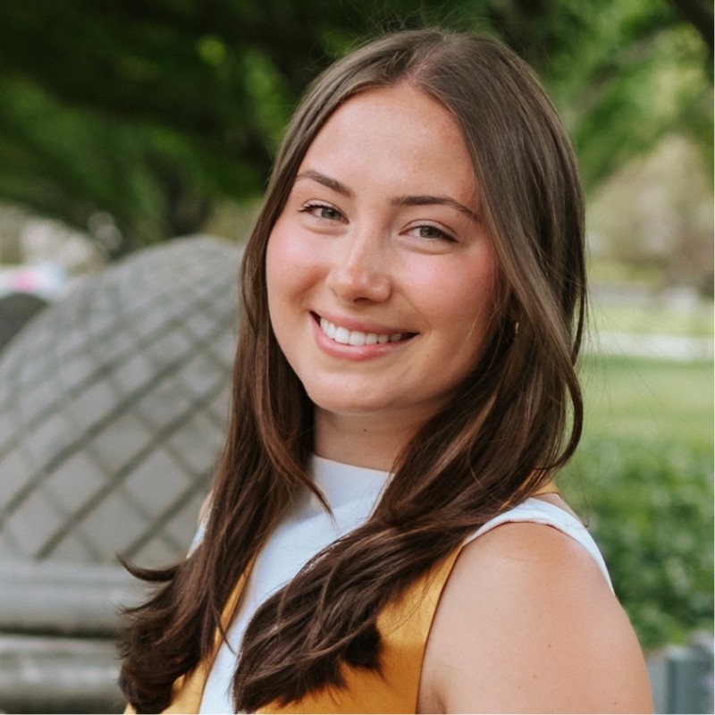 Headshot of Alli Boyle